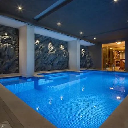 Gradina Villa *